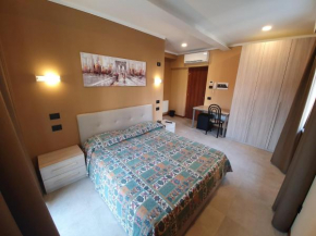 azalea Rooms & apartments domo 3 5 Baveno